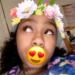 Meet your Posher, Savana